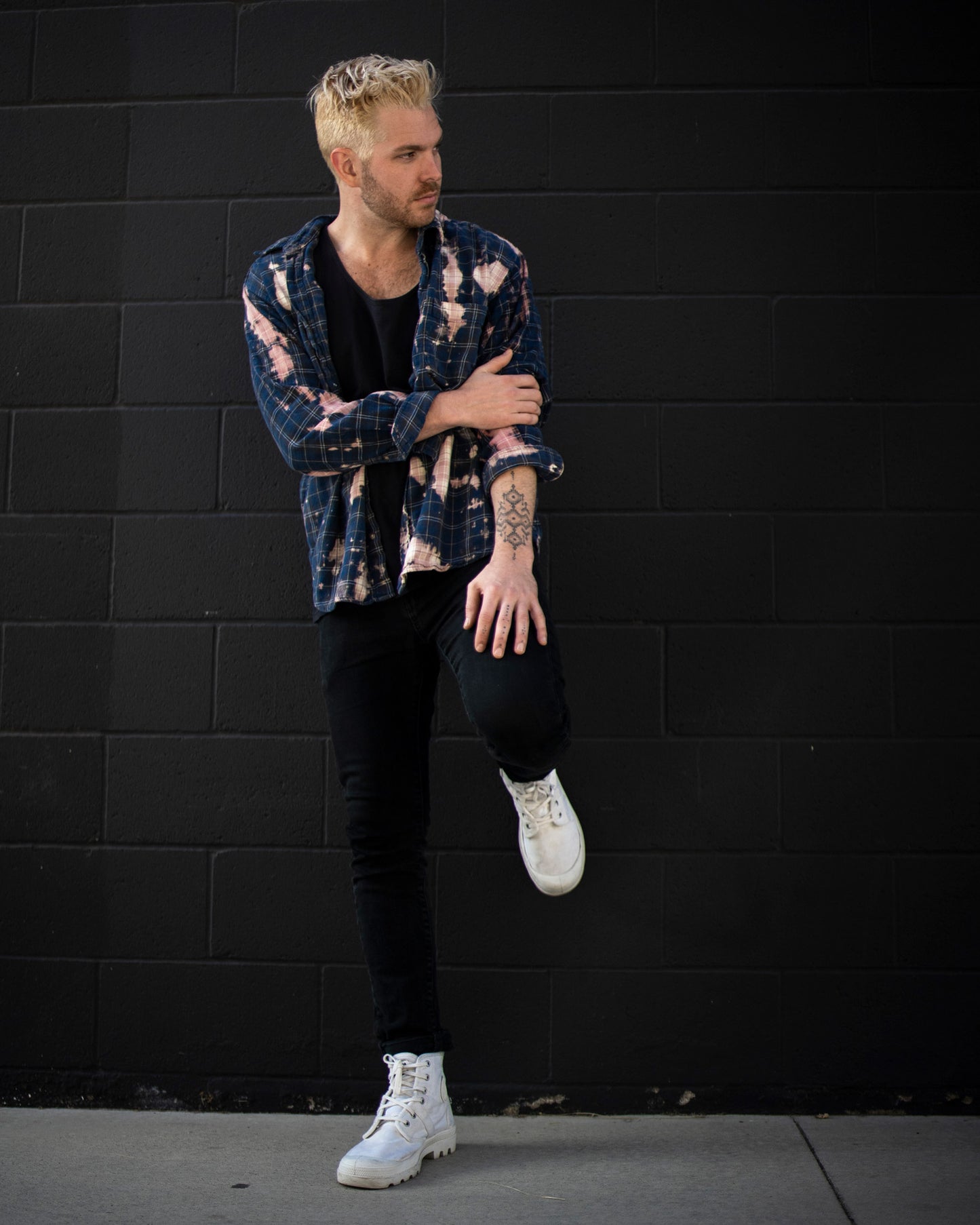 CUSTOM BUTTON-UP FLANNELS
